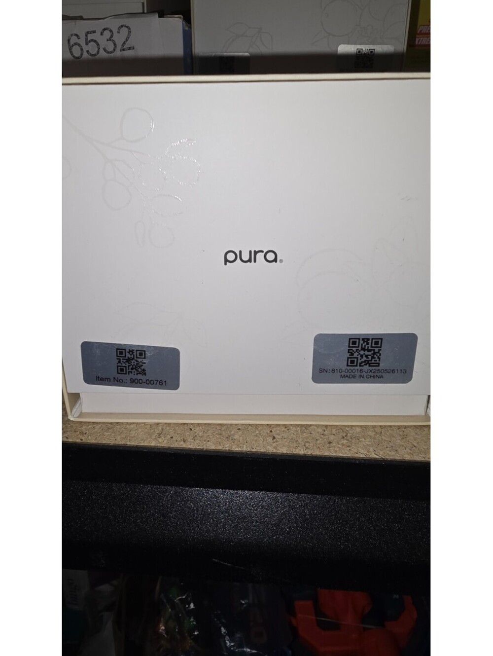 Pura 4 Smart Fragrance Diffuser WITH 2 Scents (2025 version, not recalled) - Picture 6 of 9